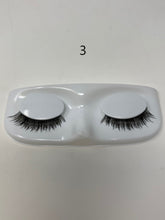 Load image into Gallery viewer, Glamza No Glue Magic Lashes