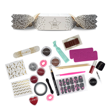 Load image into Gallery viewer, Glamza Beauty Treats Christmas Cracker