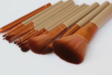 Load image into Gallery viewer, 12pc Brush Set With Metal Storage Case